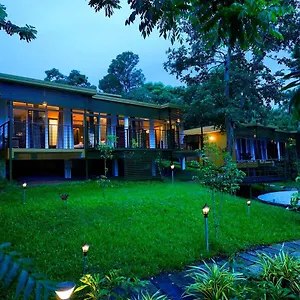https://kuruva-island-resort-and-spa-by-kabini-breeze-wayanad.kerala-hotels.net